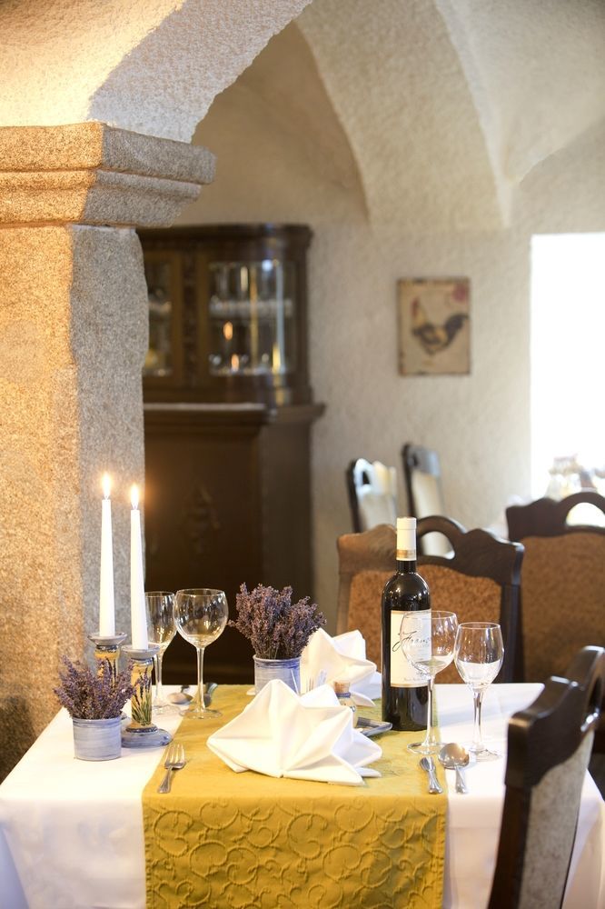 Logis L'Auberge Gutshof Бишофсверда Экстерьер фото